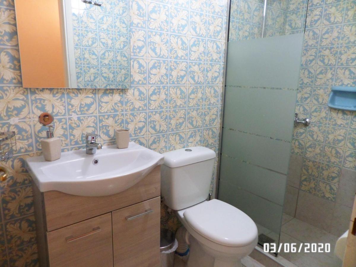 Anais Apartment Néa Péramos 외부 사진